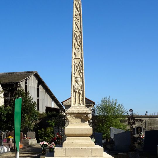 Croix de cimetière d'Épiais-lès-Louvres