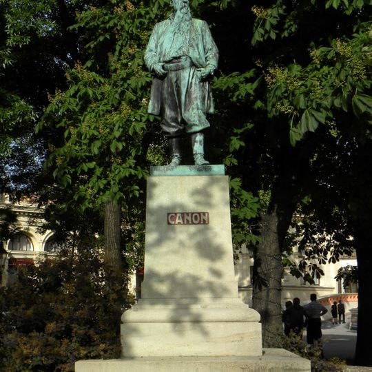 Canon-Denkmal, Stadtpark