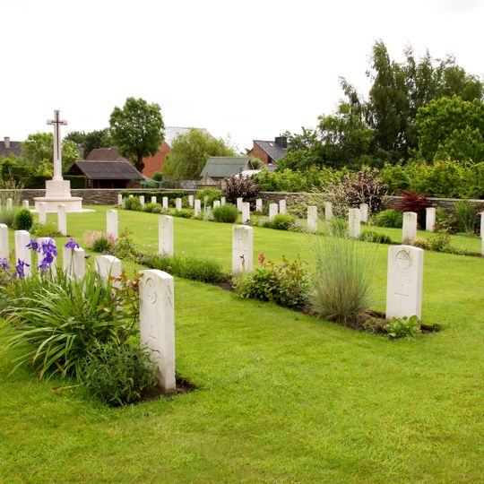 Dickebusch Old Military Cemetery