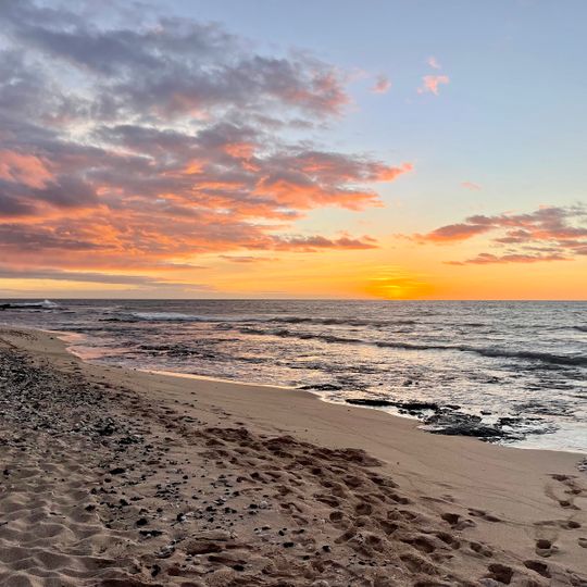 Kaʻūpūlehu Beach