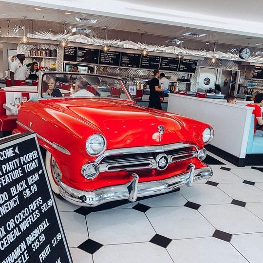 Sunliner Diner