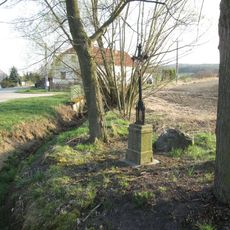 Kříž v Mirošově v ulici Nad Roklí