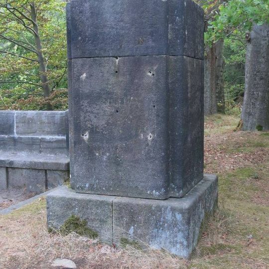 Pomník padlým v 1. světové válce na Janovské vyhlídce v Hřensku