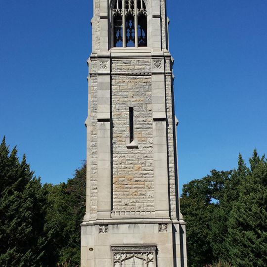 Davella Mills Carillon