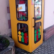 Öffentlicher Bücherschrank