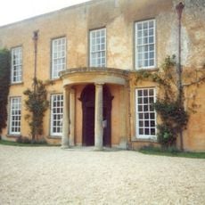 Luckington Court