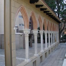 Fragment del claustre de Sant Pere de les Puel·les