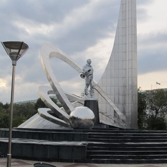 To the conquerors of Space