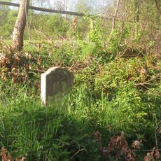 Křížový kámen západně od Řemešína