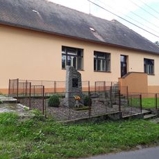 Pomník padlým v Hamru