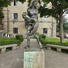 Monumento dedicato alle Vittime dei Bombardamenti