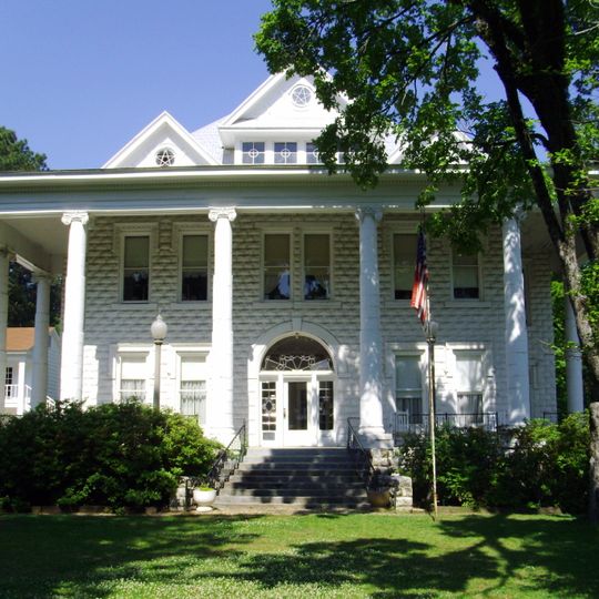 Garvin Cavaness House