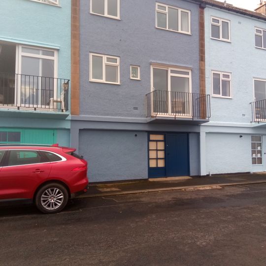 Burnmouth, 16 Lower Burnmouth