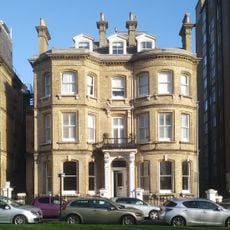 No 6 Including Piers And Railings