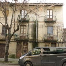 House in carrer Santiago Rusiñol, 41
