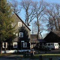 Landheim; Waldschulheim; Wohnhaus (Umgebinde) Am Waldschulheim 1 (ehemals Mühlenweg 1)