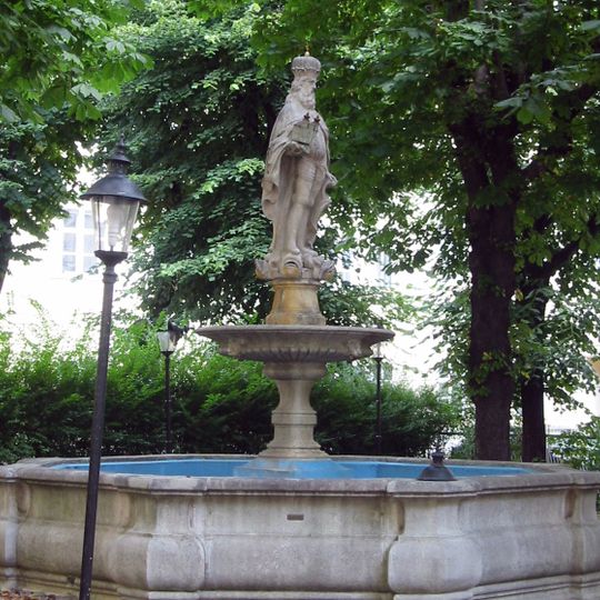 Heinrich-Jasomirgott-Brunnen