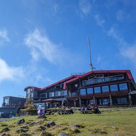 Ougatou Hotel