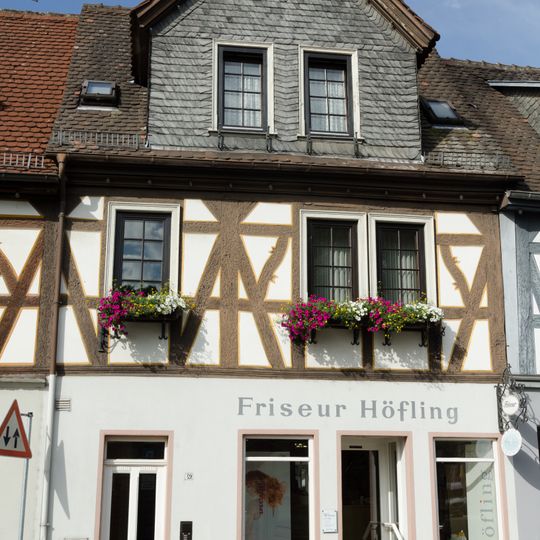 Aschaffenburger Straße 49