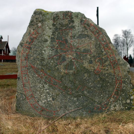 Uppland Runic Inscription 755