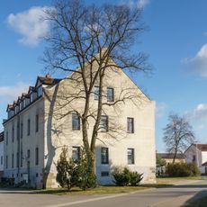 Einzeldenkmal der Sachgesamtheit Schloss und Rittergut Thammenhain: Gutsverwalterhaus (siehe auch Sachgesamtheitsliste - Obj. 09303055, Am Wildpark 1–9) Am Wildpark 1