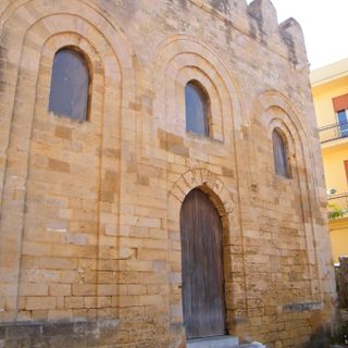 Église San Nicolò Regale