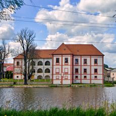 Horní Cerekev Castles