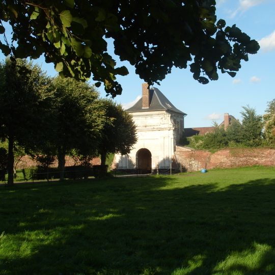 City walls of Aire-sur-la-Lys