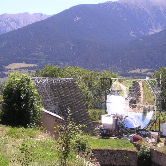 Four solaire de Mont-Louis