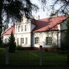 Plebania, Kościelna 1 w Jabłoniu