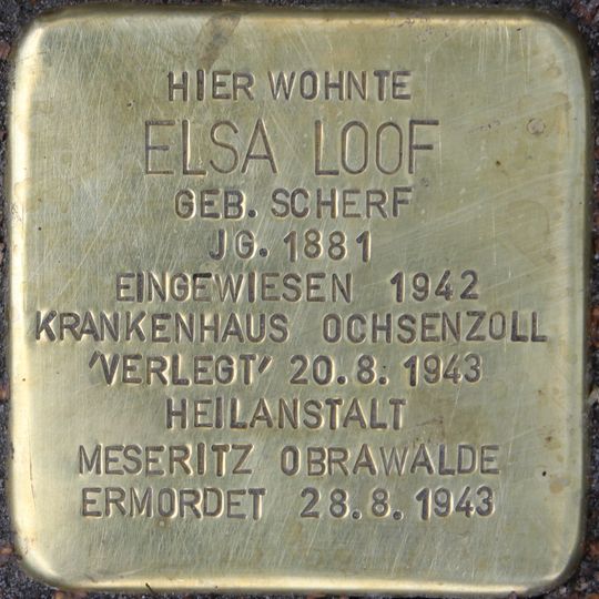 Stolperstein en memoria de Elsa Loof