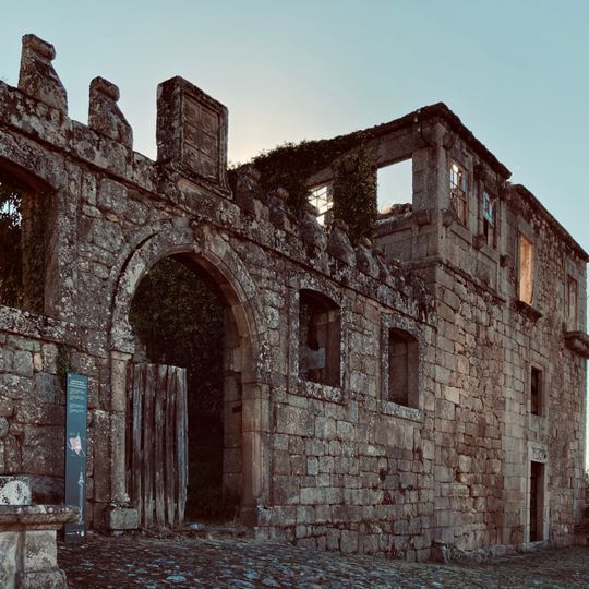 Casa da Câmara de Melo