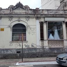 House at Rua Padre José de Anchieta, nº 148, corner with the Rua Henrique Coutinho, nº 105