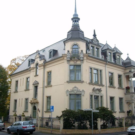 Mietshaus Theodor-Korselt-Straße 28
