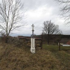 Kříž u Kocourova u křižovatky