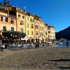 Piazza Martiri dell'Olivetta