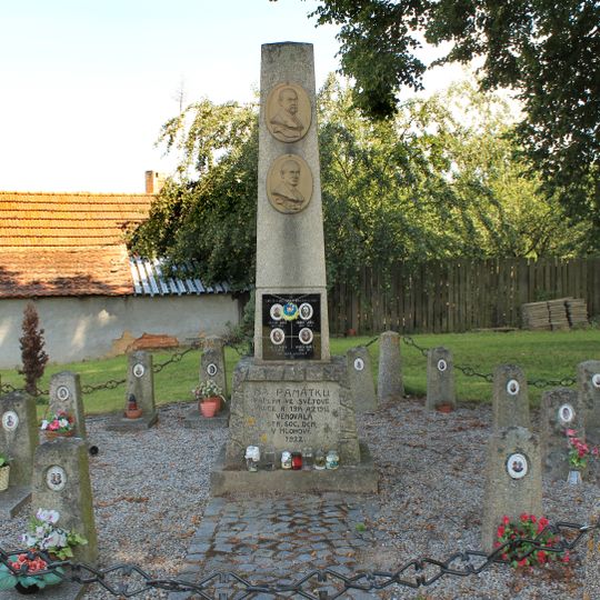 Pomník padlým ve Hlohové