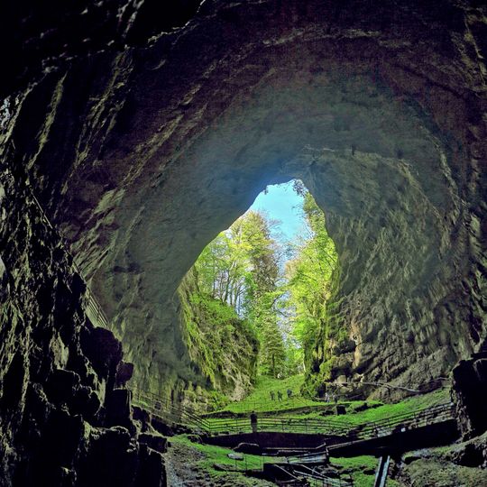Glacière de la Grâce-Dieu