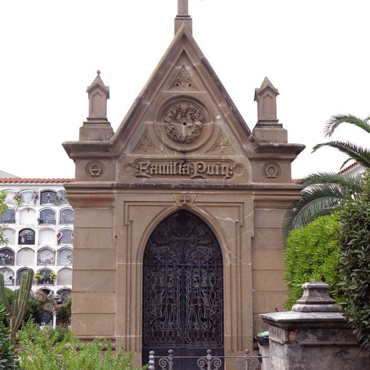 Panteó de la família Puig