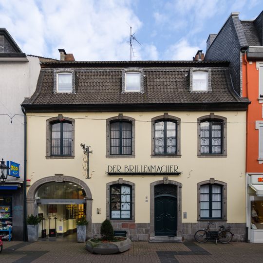 Niederstraße 36, Uerdingen