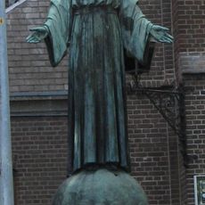Statue of Sacred Heart of Jesus Christ (Oosterbeek)