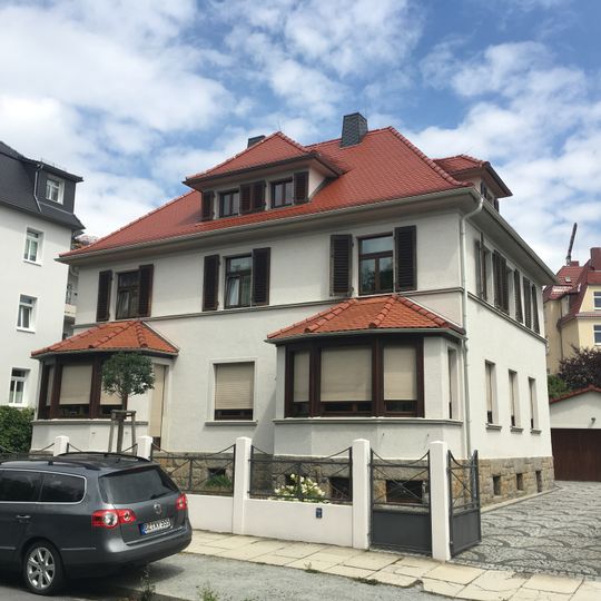 Mietvilla Weigangstraße 9