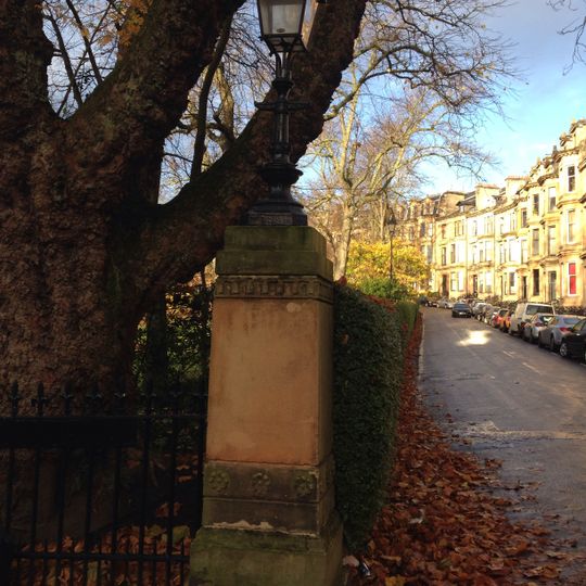 Athole Gardens, General