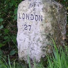 Milestone, Margaretting Road, 100m E of car park entrance for Galleywood Common
