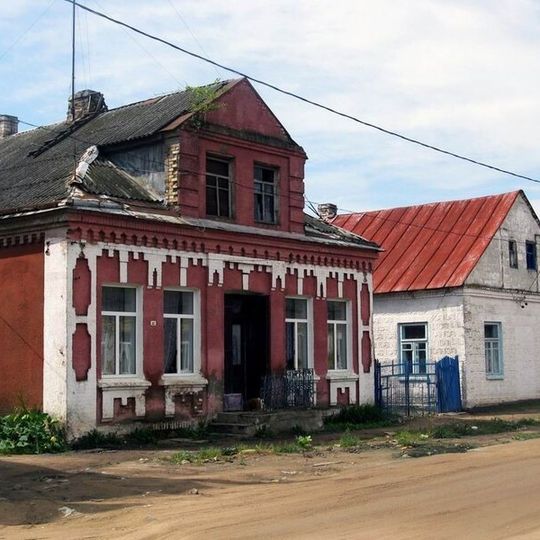 1 Maja Street 27, Iŭje