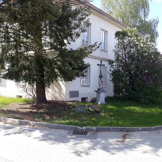 Kříž v Lomnici nad Lužnicí