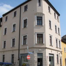 Untere Grasstraße 15