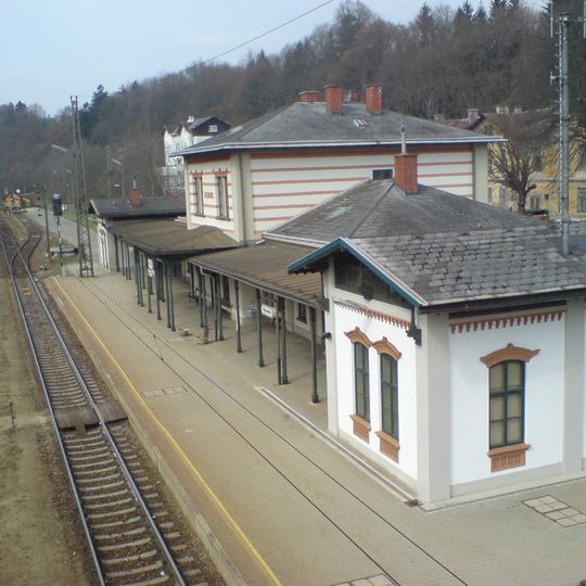 Aufnahmsgebäude Bahnhof Rekawinkel