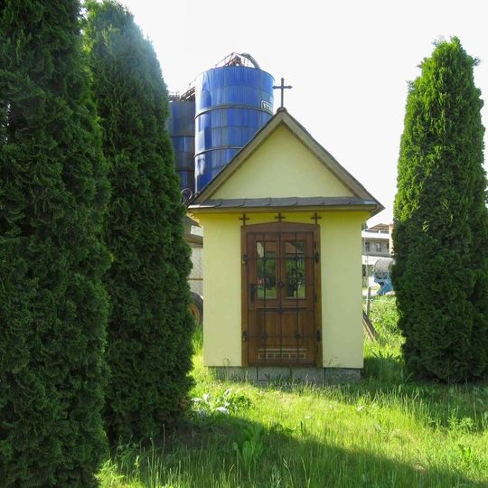 Kaplička na okraji Ponikve u družstva
