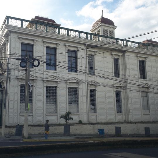 Hospital Nacional Rosales